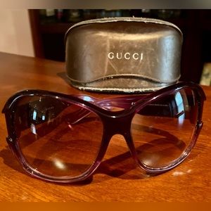 Gucci Sunglasses 🕶️ 😎